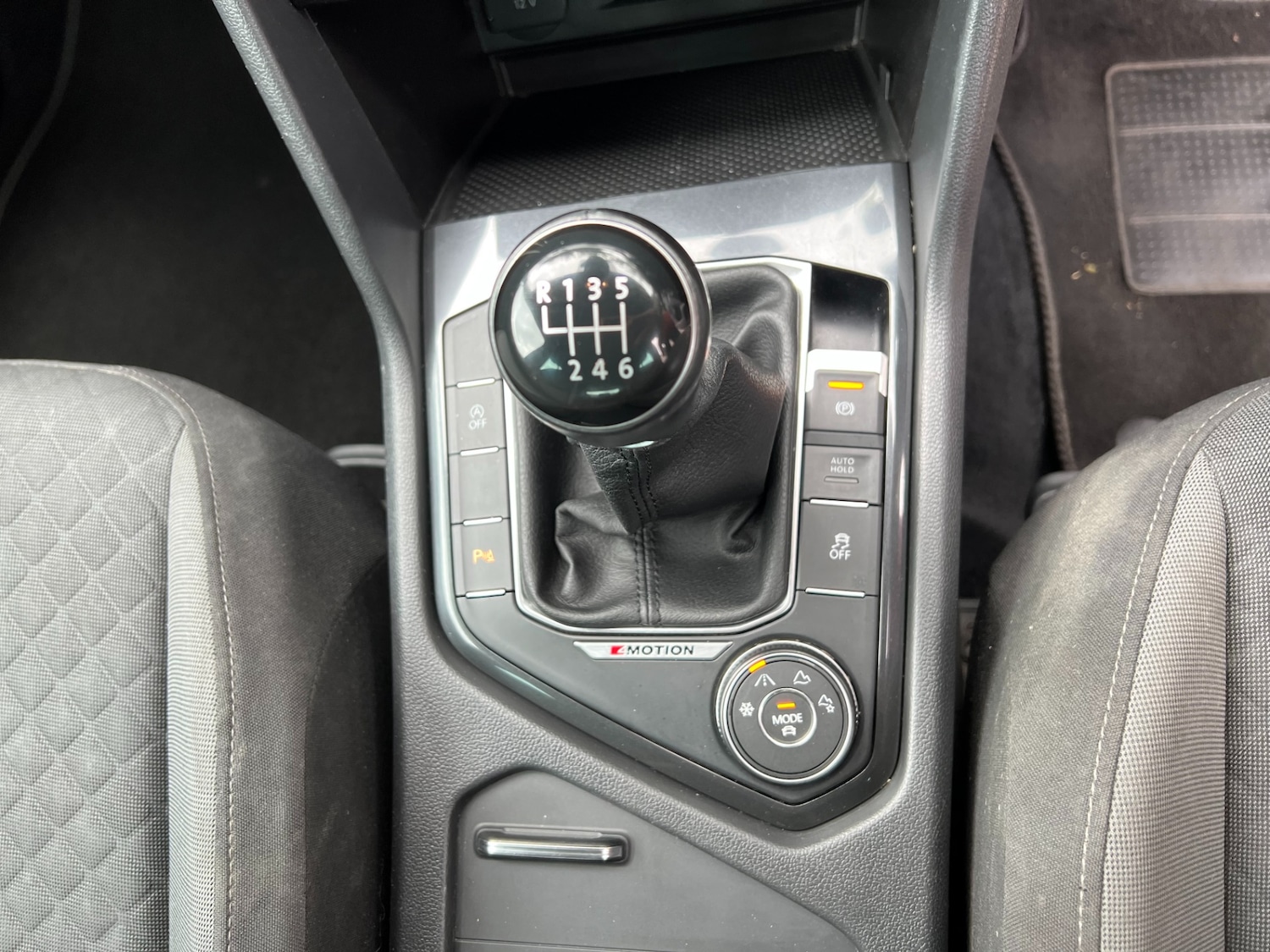 Vehicle 33