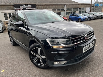 Used Volkswagen Tiguan 2016 for sale - 75651310: Photo