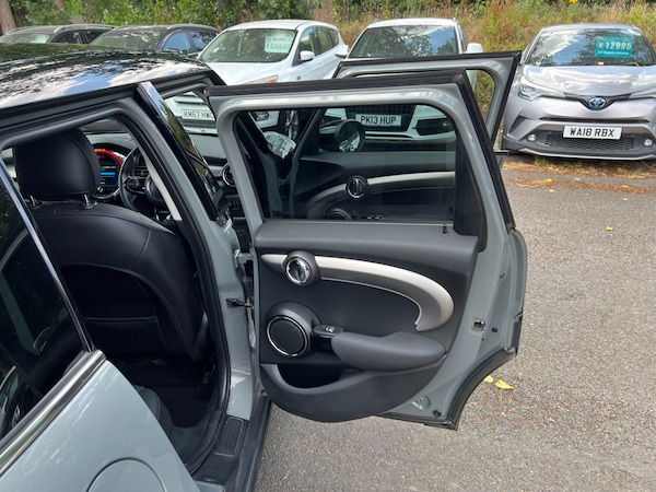 Used MINI Hatch 2019 for sale - 75119669: Photo 34
