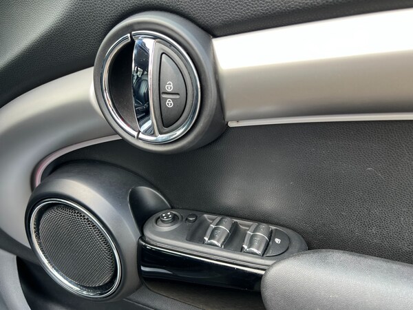 Used MINI Hatch 2019 for sale - 75119669: Photo 37