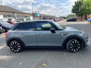 Used MINI Hatch 2019 for sale - 75119669: Photo