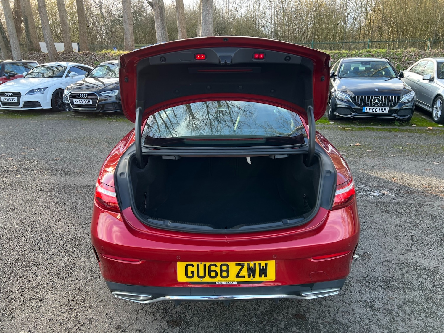 Used Mercedes-Benz E Class 2018 for sale - 77311861: Photo 8