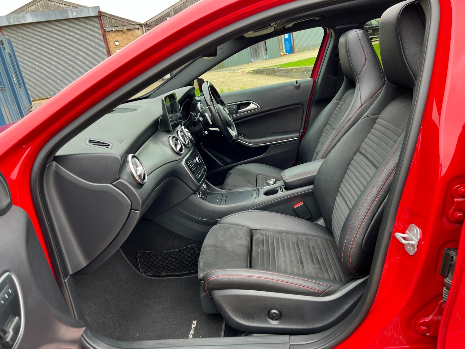 Used Mercedes-Benz GLA 2017 for sale - 76232822: Photo 28