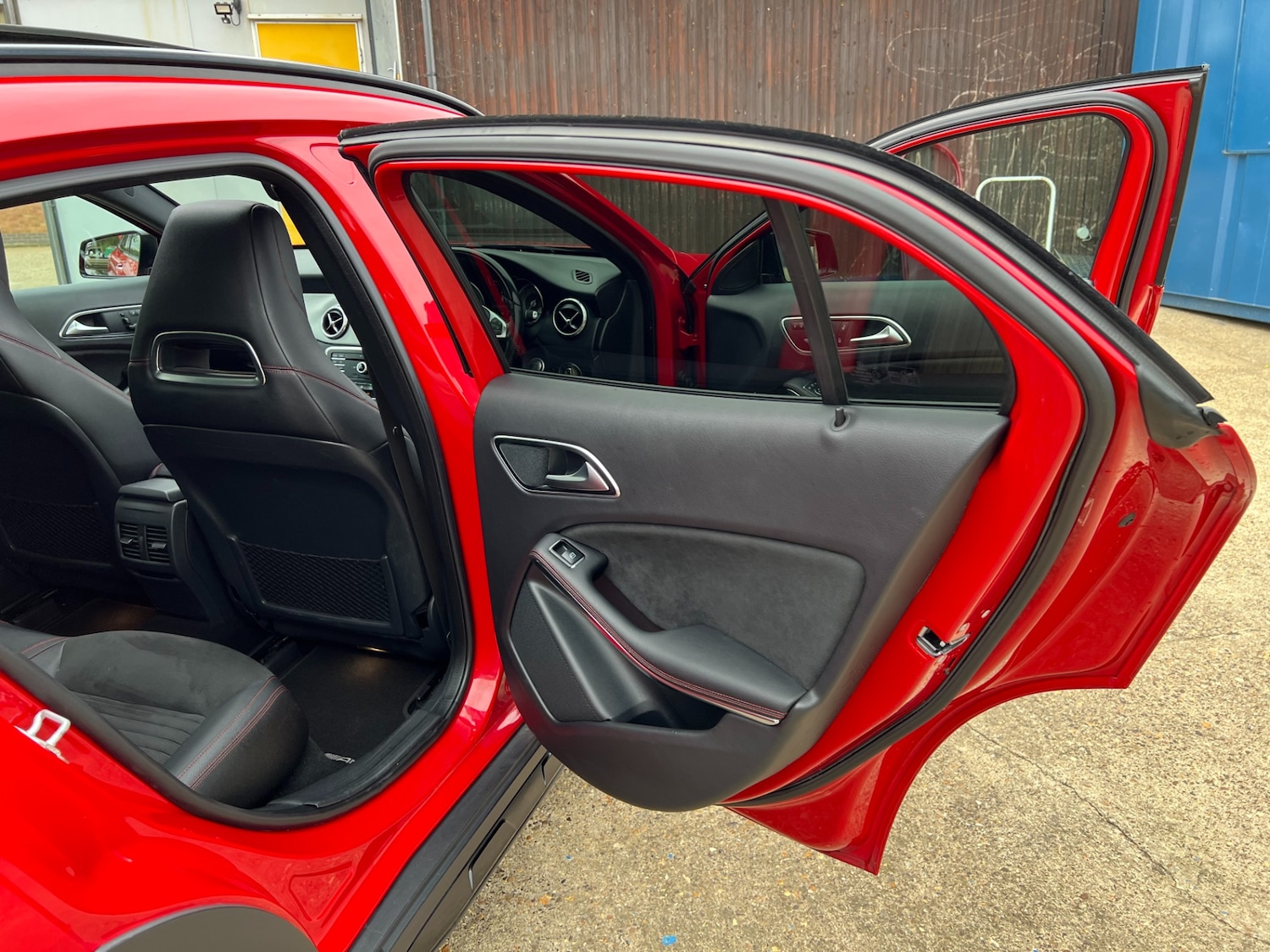 Used Mercedes-Benz GLA 2017 for sale - 76232822: Photo 37