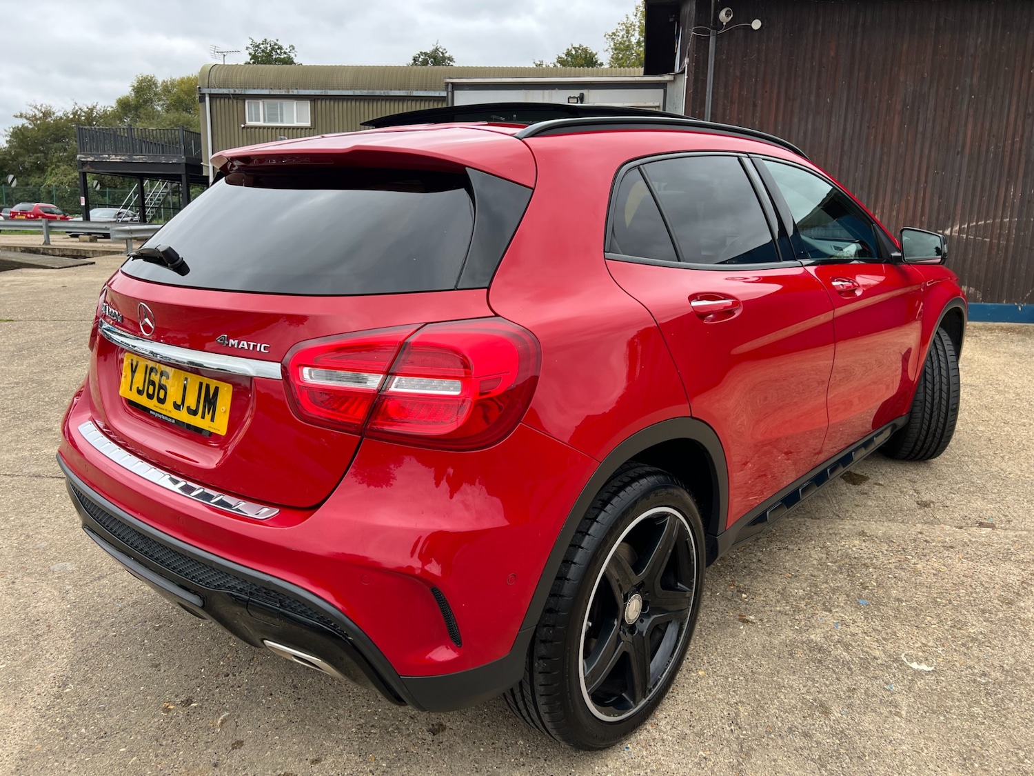 Used Mercedes-Benz GLA 2017 for sale - 76232822: Photo 5
