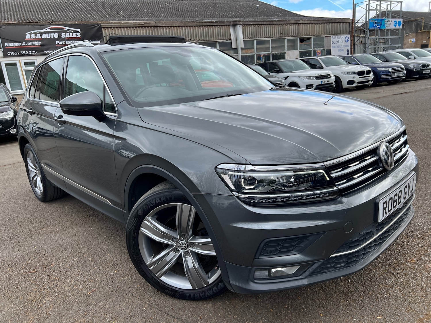 Used Volkswagen Tiguan 2018 for sale - 78122811: Photo 3