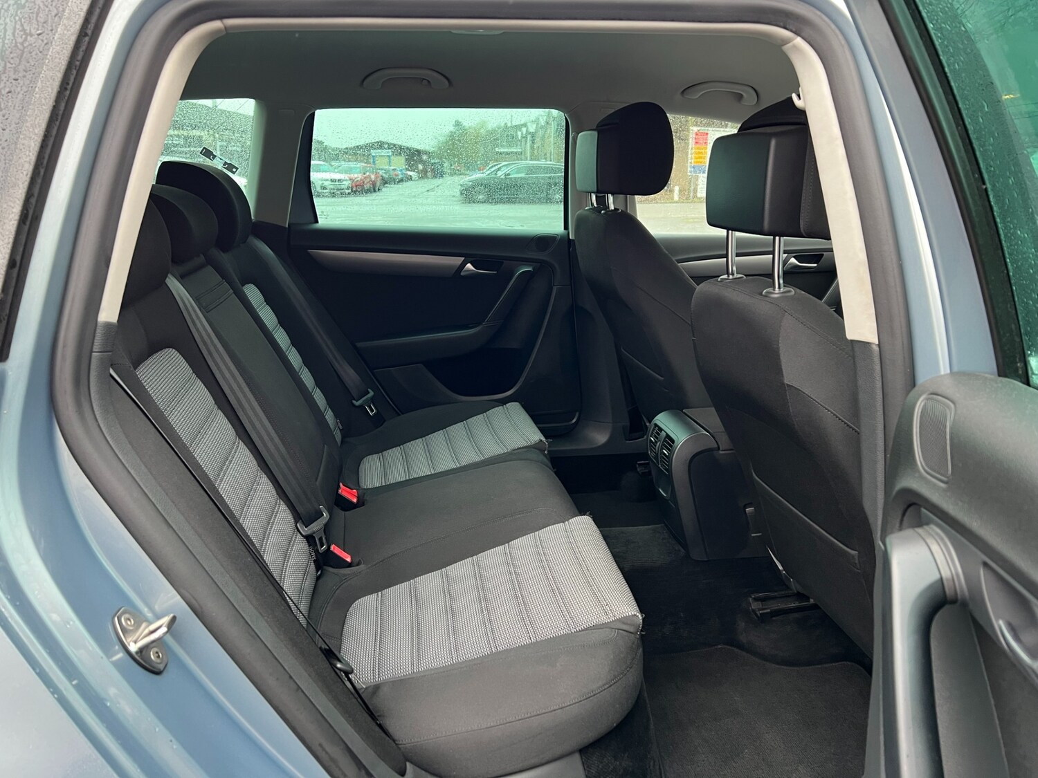 Used Volkswagen Passat 2011 for sale - 77283902: Photo 26