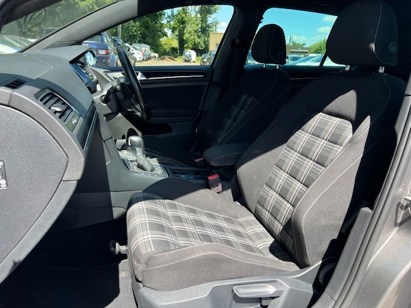 Used Volkswagen Golf 2017 for sale - 75283585: Photo 25
