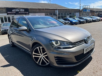 Used Volkswagen Golf 2017 for sale - 75283585: Photo