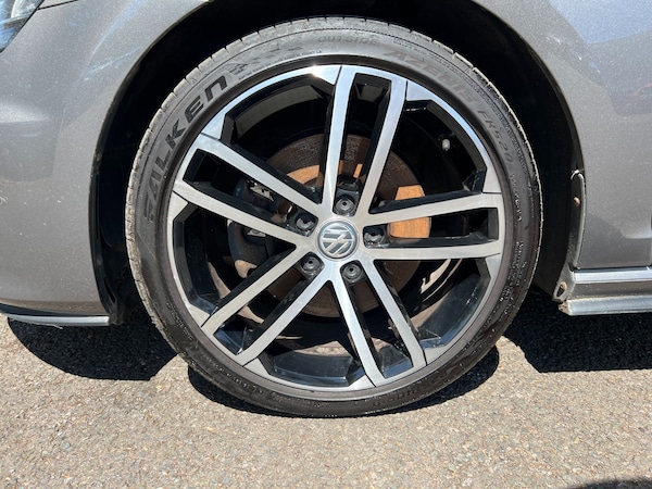 Used Volkswagen Golf 2017 for sale - 75283585: Photo 42