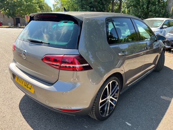Used Volkswagen Golf 2017 for sale - 75283585: Photo 5