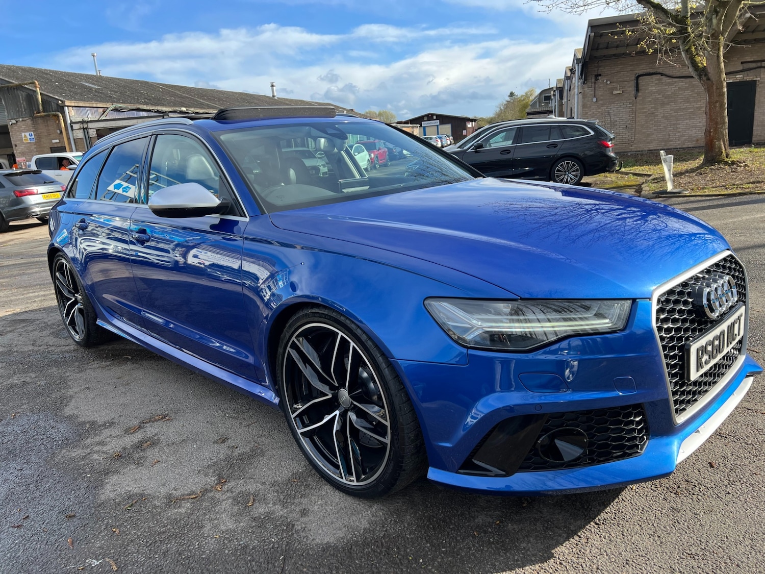 Used Audi RS6 2015 for sale - 78026339: Photo 15