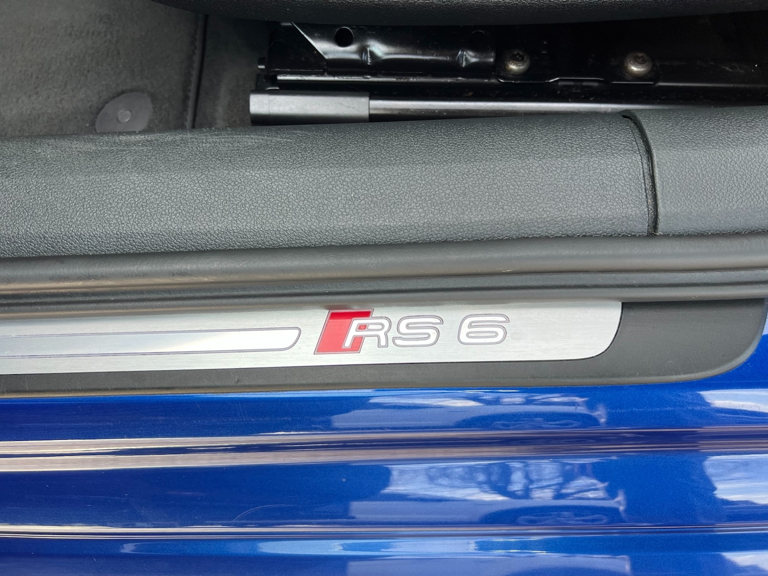 Used Audi RS6 2015 for sale - 78026339: Photo 23