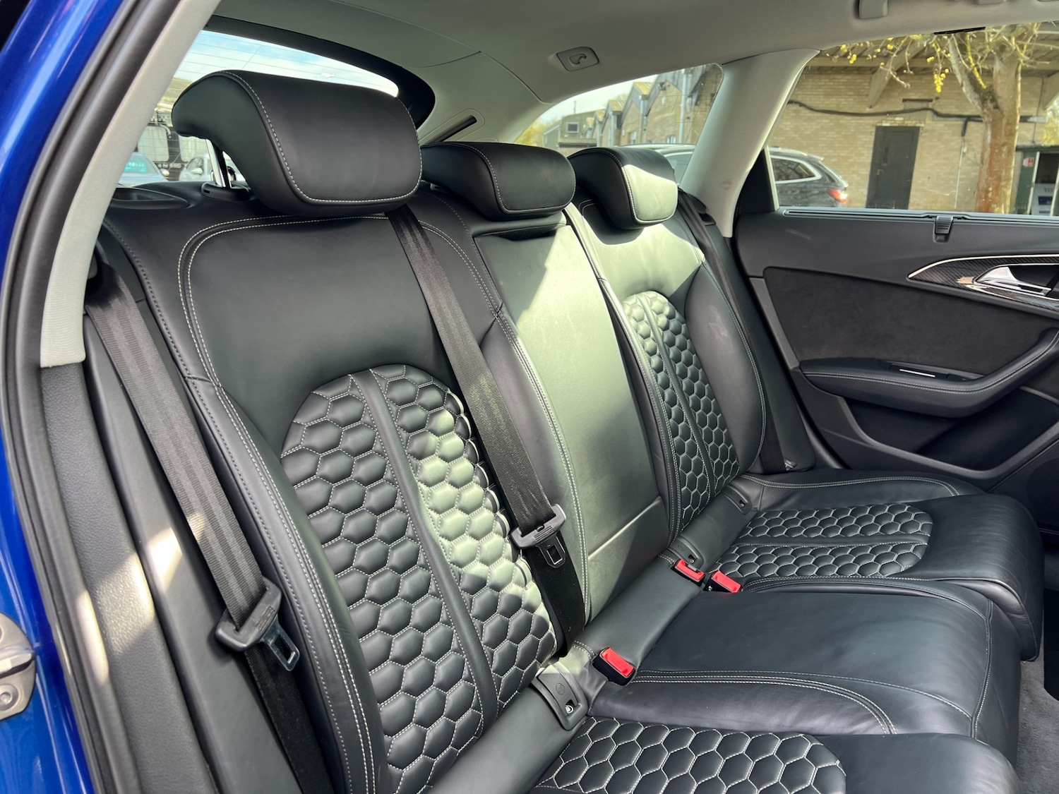 Used Audi RS6 2015 for sale - 78026339: Photo 29