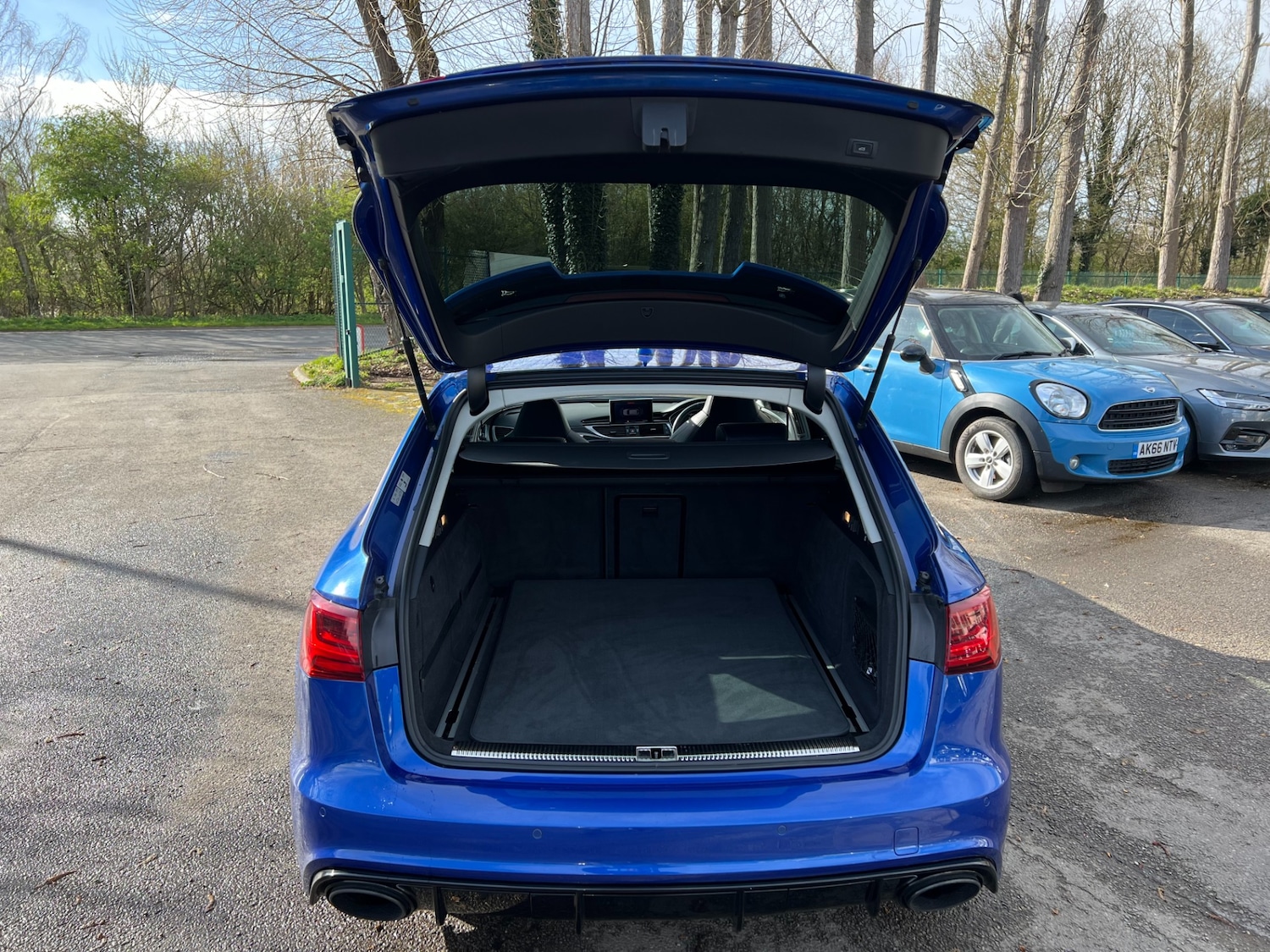 Used Audi RS6 2015 for sale - 78026339: Photo 8