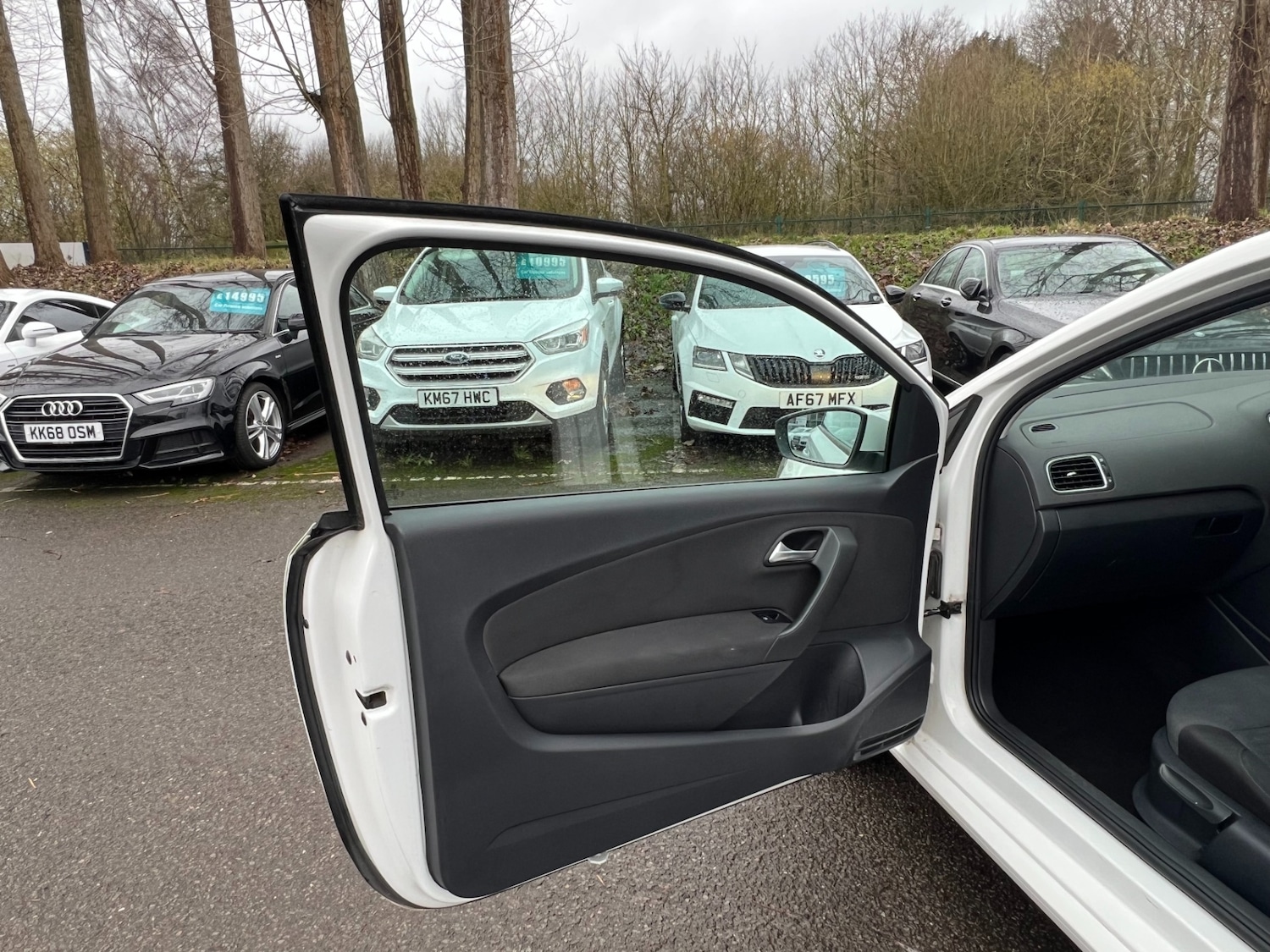 Used Volkswagen Polo 2014 for sale - 77272555: Photo 19