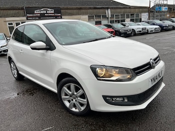 Used Volkswagen Polo 2014 for sale - 77272555: Photo