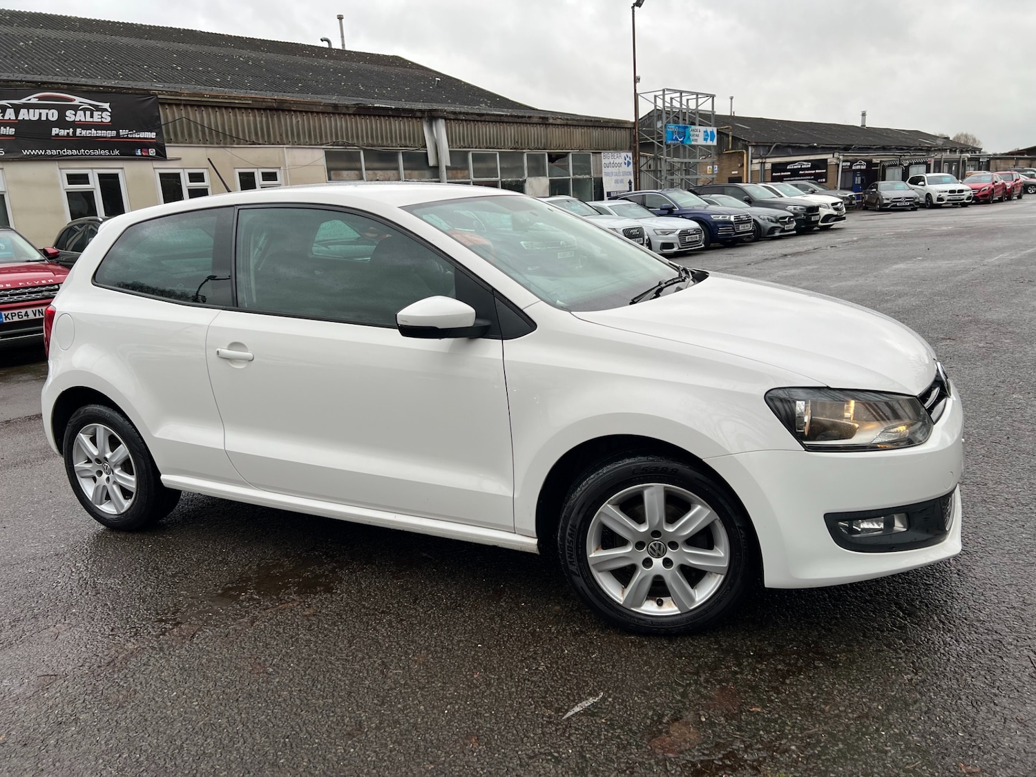 Used Volkswagen Polo 2014 for sale - 77272555: Photo 4