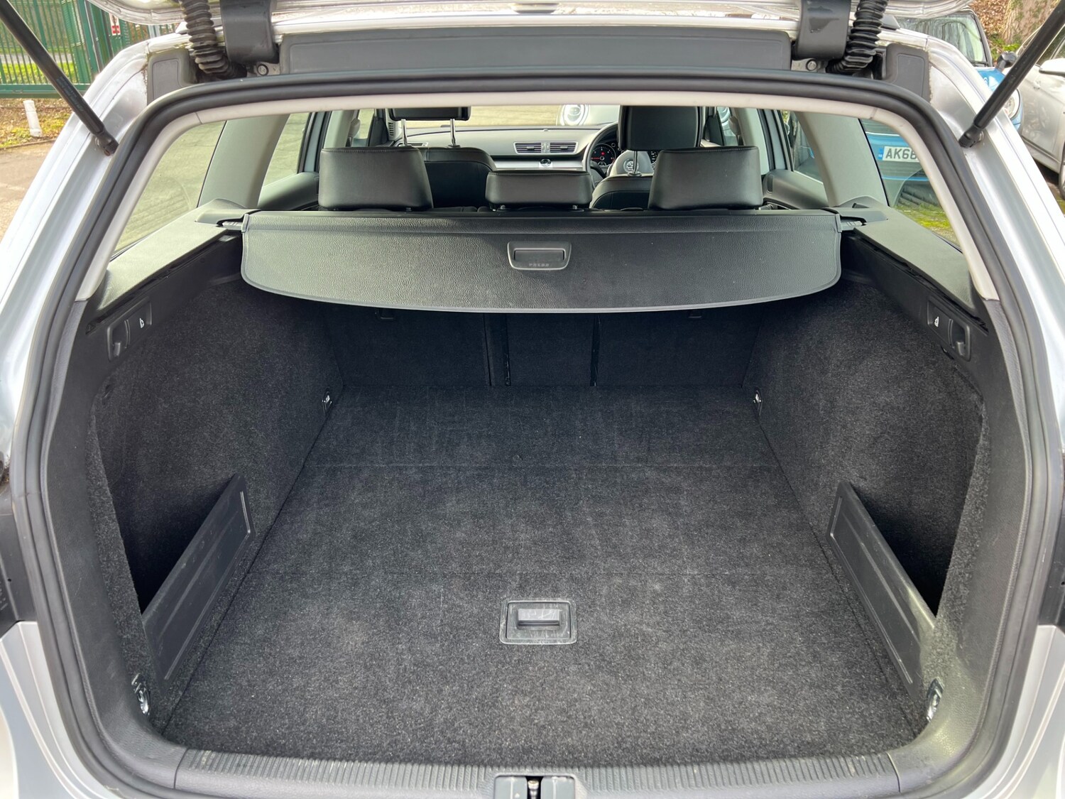 Used Volkswagen Passat 2014 for sale - 77581605: Photo 8