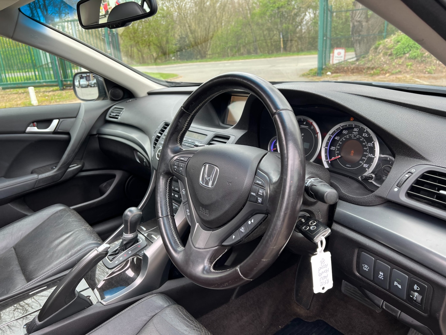 Used Honda Accord 2012 for sale - 77998767: Photo 18