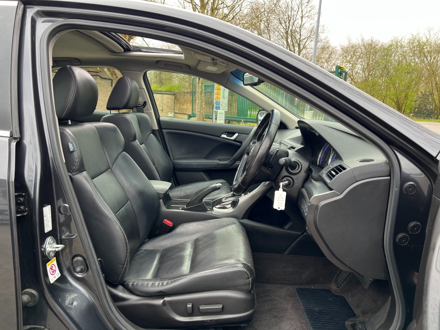 Used Honda Accord 2012 for sale - 77998767: Photo 23