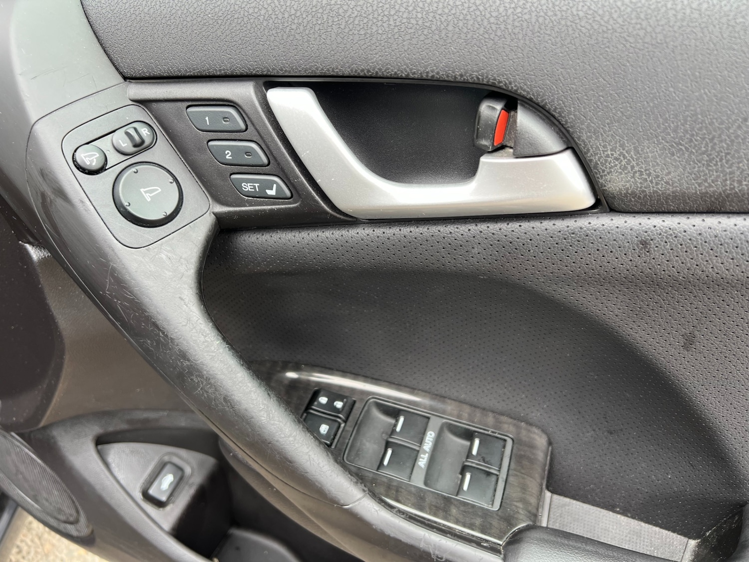 Used Honda Accord 2012 for sale - 77998767: Photo 34