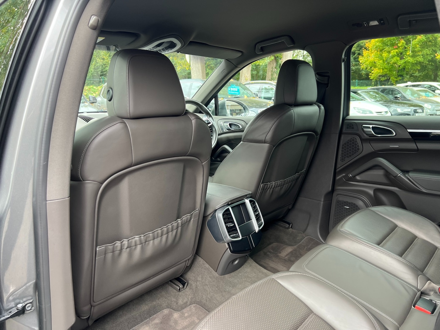 Used Porsche Cayenne 2015 for sale - 76207721: Photo 30