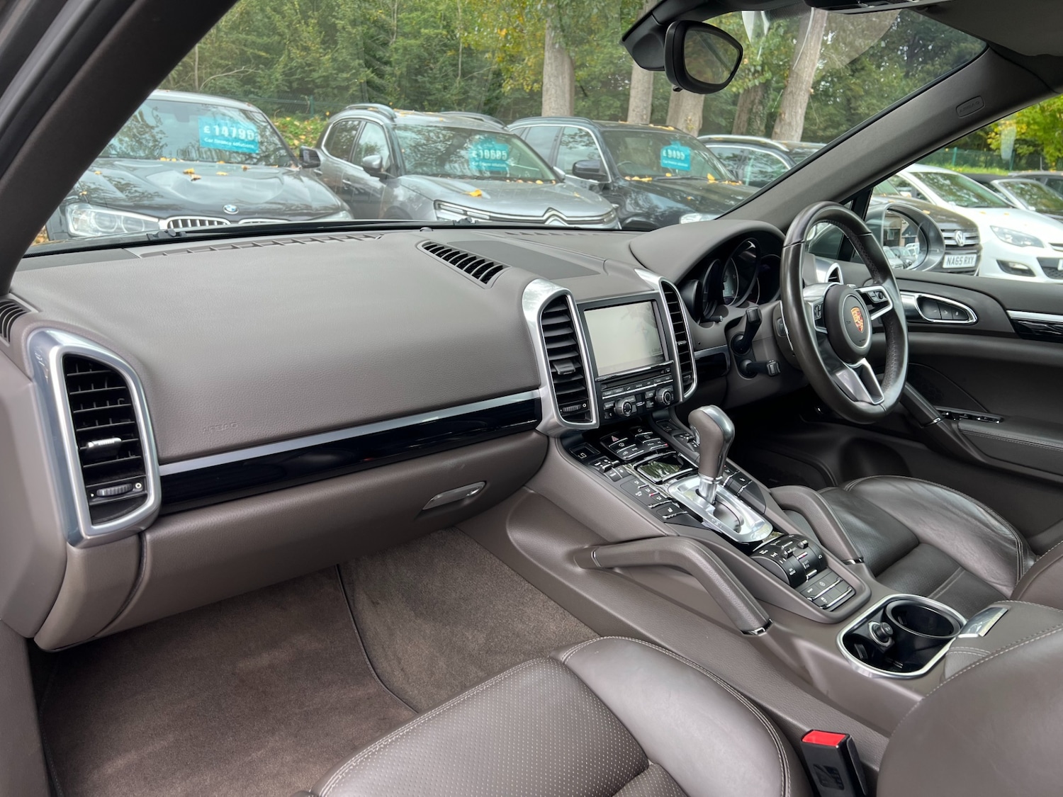 Used Porsche Cayenne 2015 for sale - 76207721: Photo 43