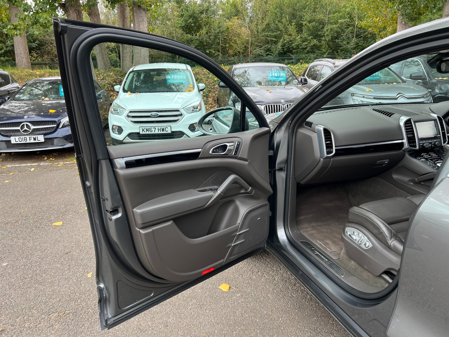 Used Porsche Cayenne 2015 for sale - 76207721: Photo 51