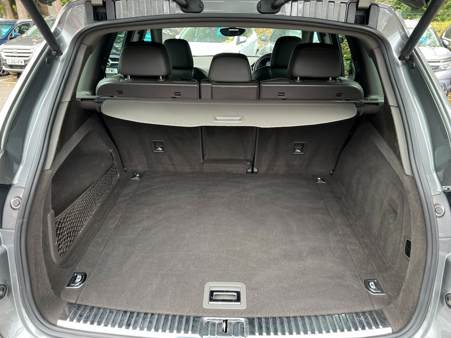 Used Porsche Cayenne 2015 for sale - 76207721: Photo 8