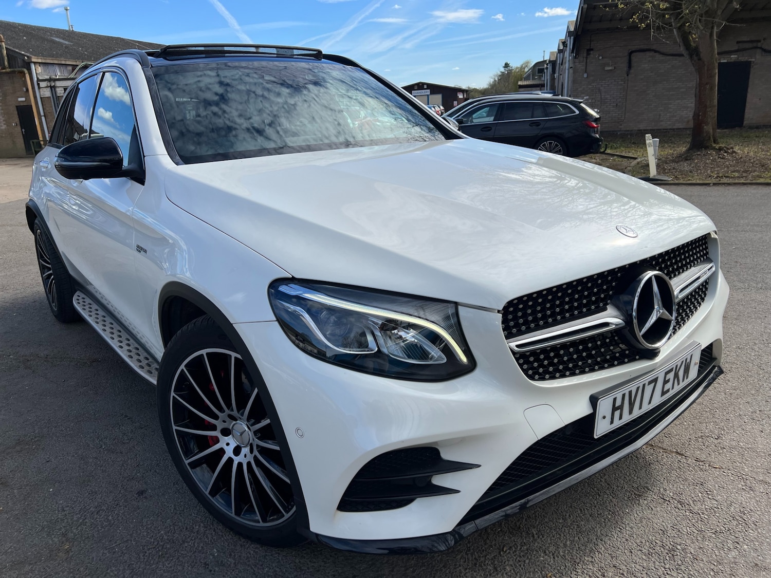 Used Mercedes-Benz GLC 2017 for sale - 78027537: Photo 1