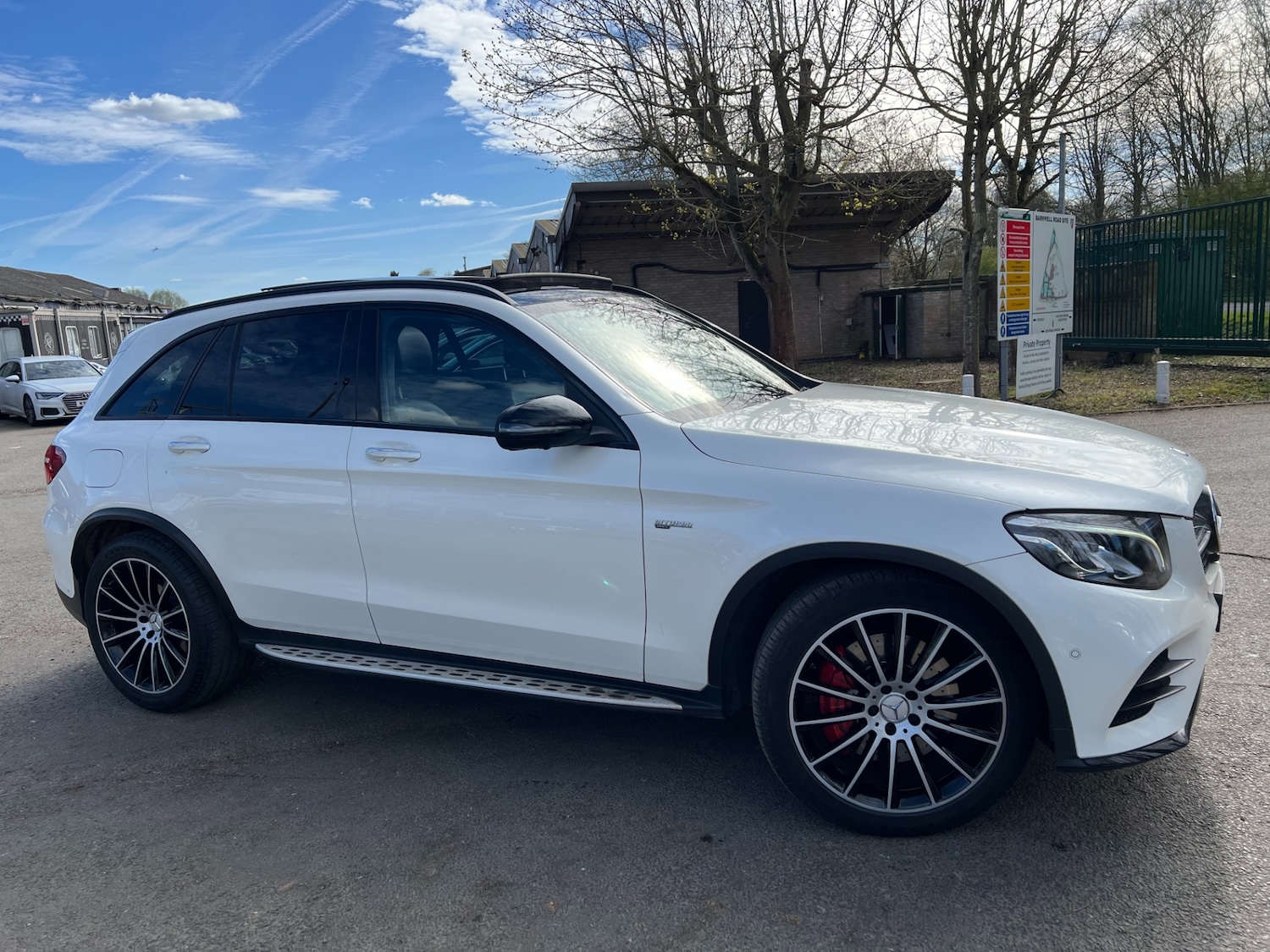 Used Mercedes-Benz GLC 2017 for sale - 78027537: Photo 4