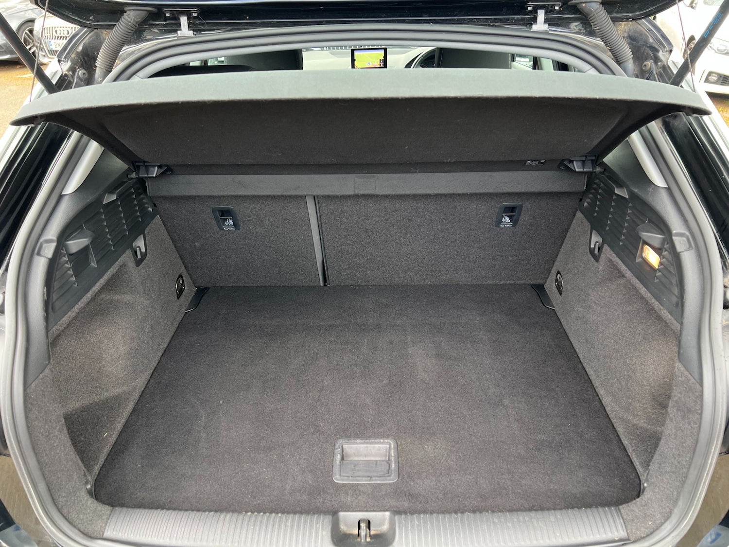 Used Audi Q2 2017 for sale - 78123283: Photo 8