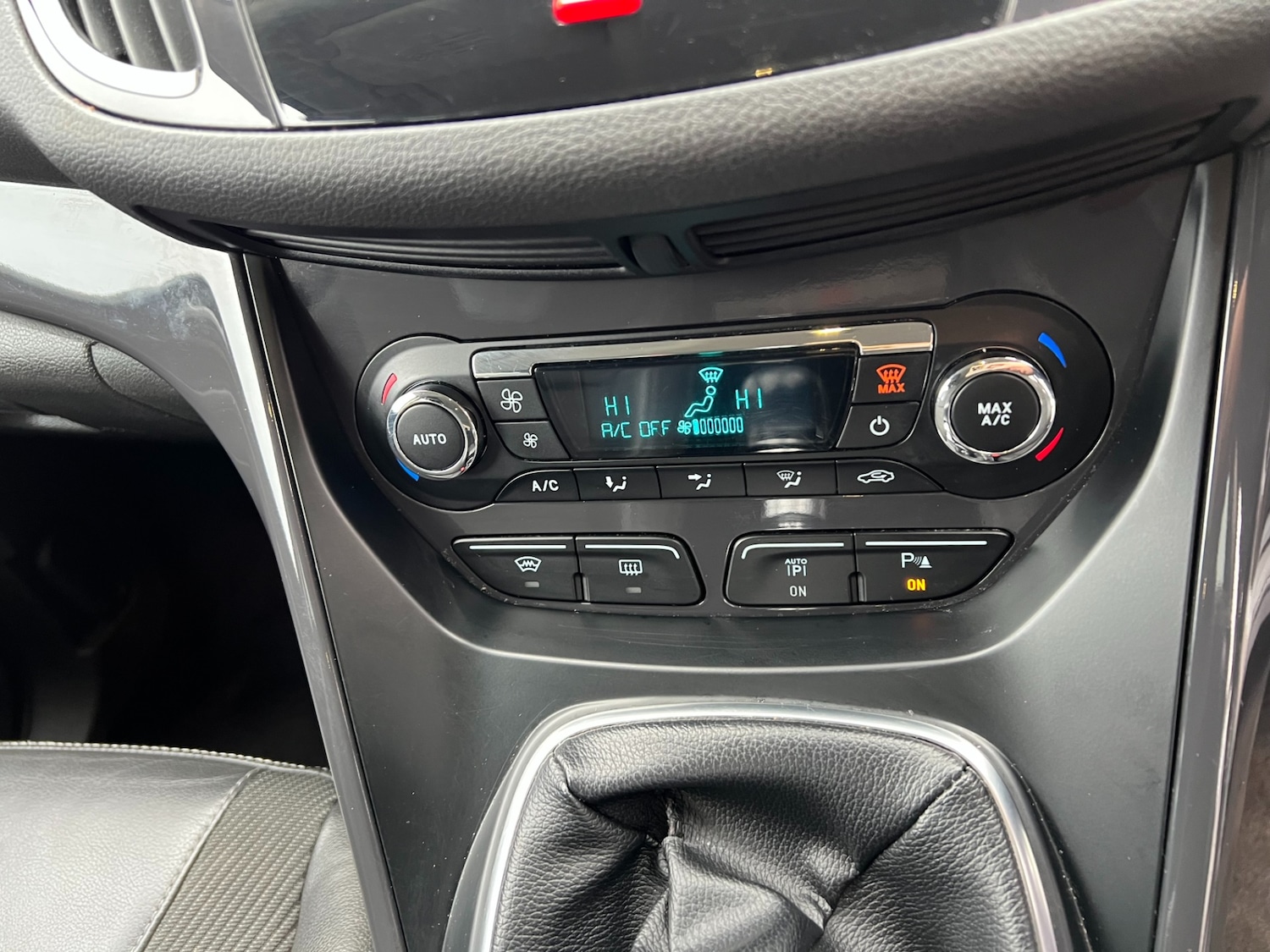 Used Ford Kuga 2014 for sale - 77529237: Photo 18