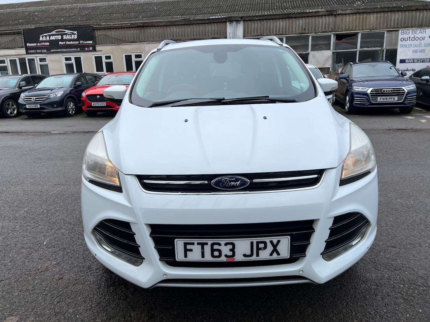 Used Ford Kuga 2014 for sale - 77529237: Photo 2