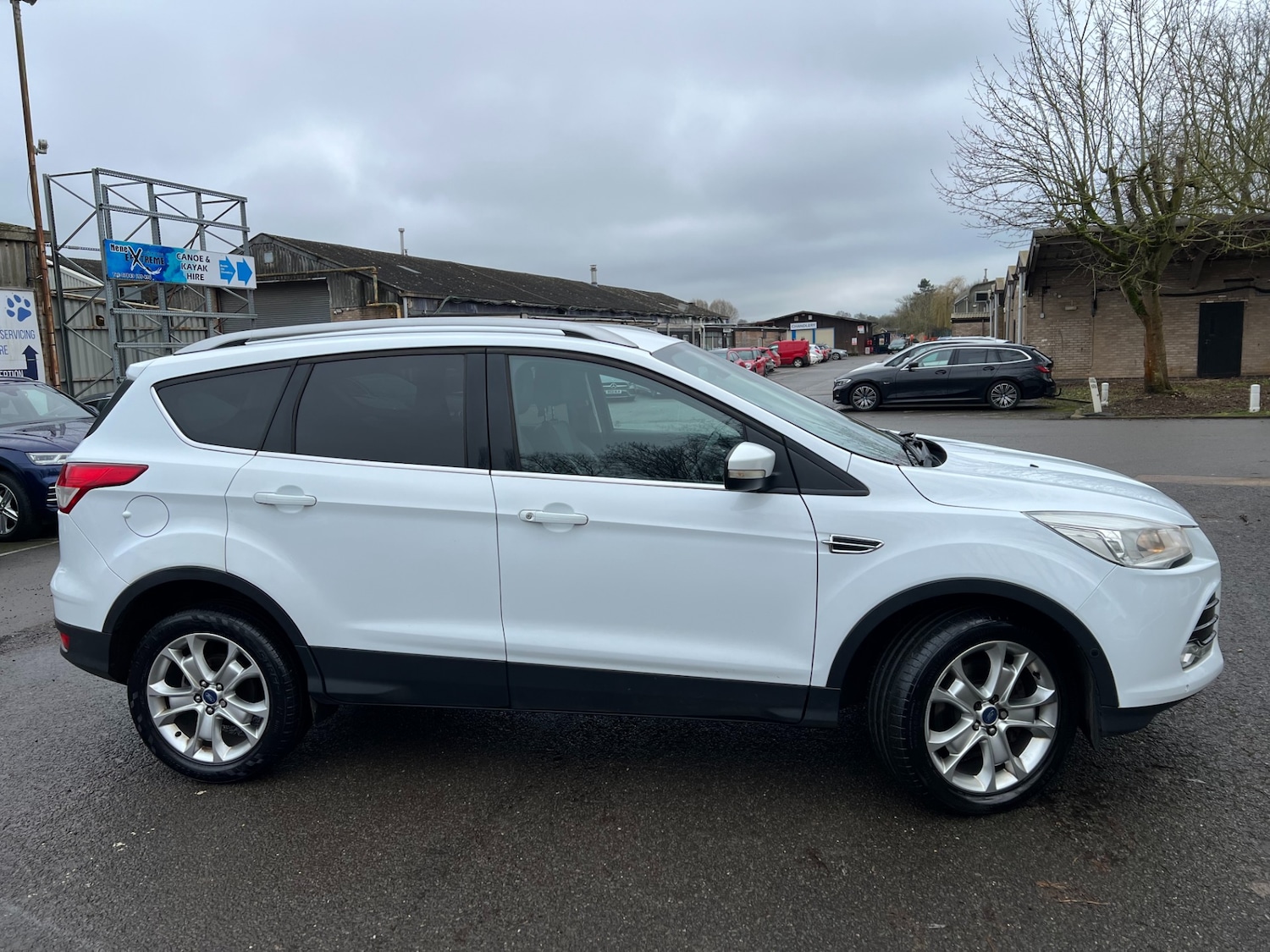 Used Ford Kuga 2014 for sale - 77529237: Photo 4