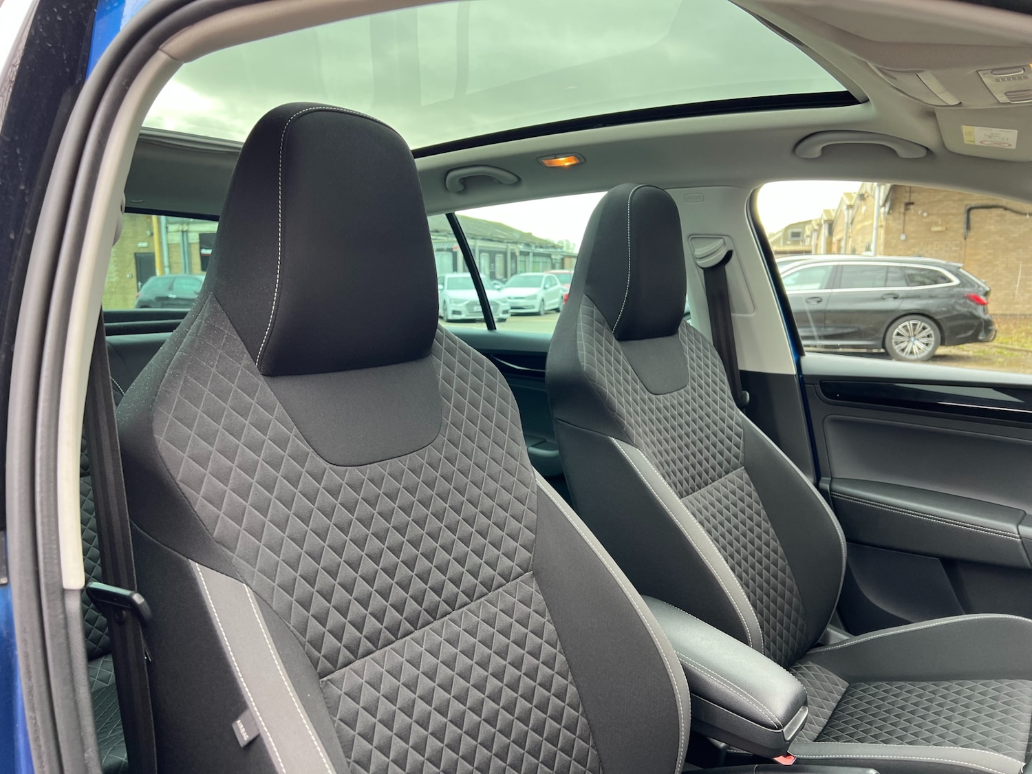 Used Skoda Rapid Spaceback 2017 for sale - 77845573: Photo 25