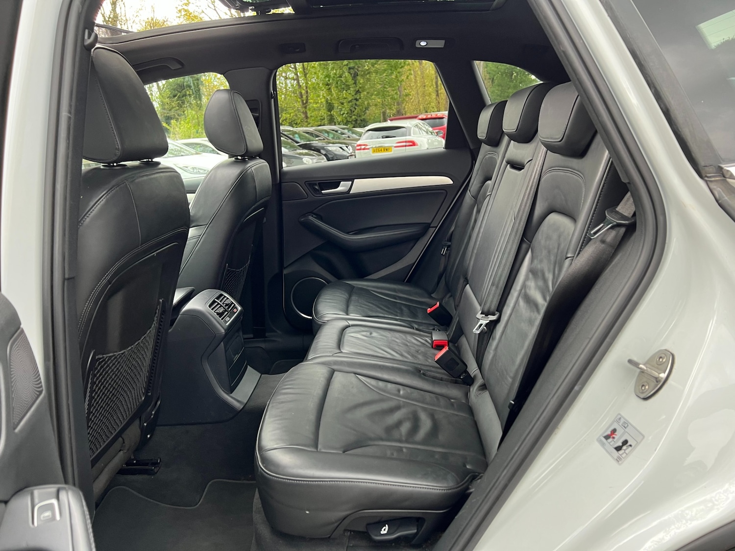 Vehicle 28