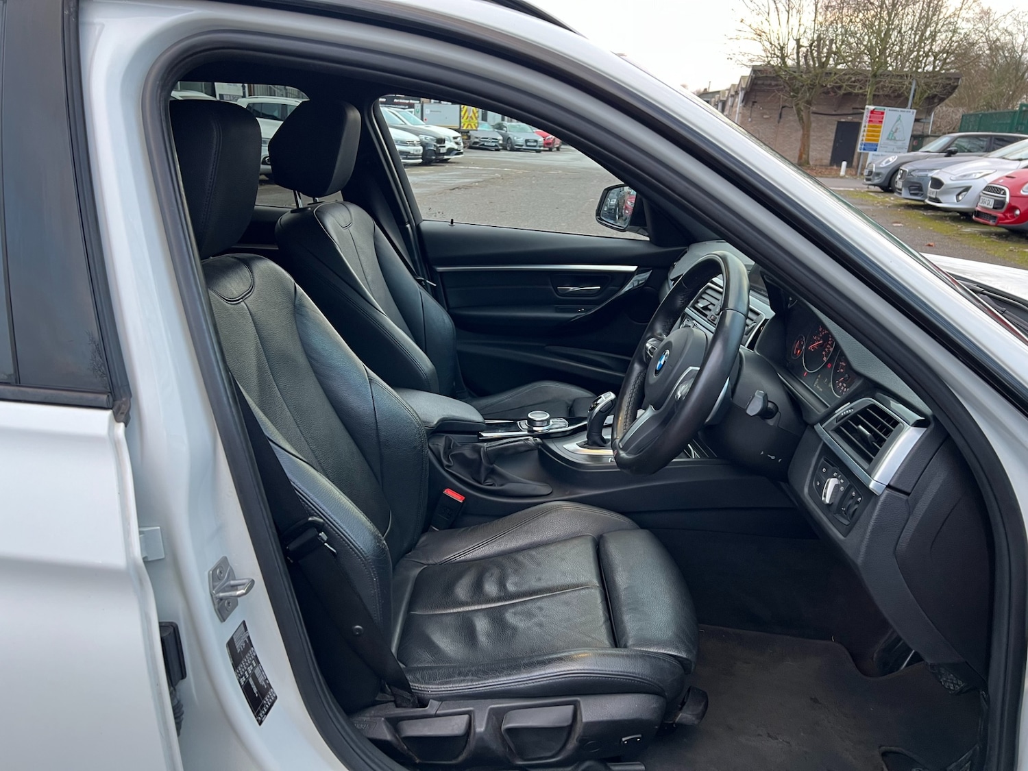 Used BMW 3 Series 2018 for sale - 77116289: Photo 22