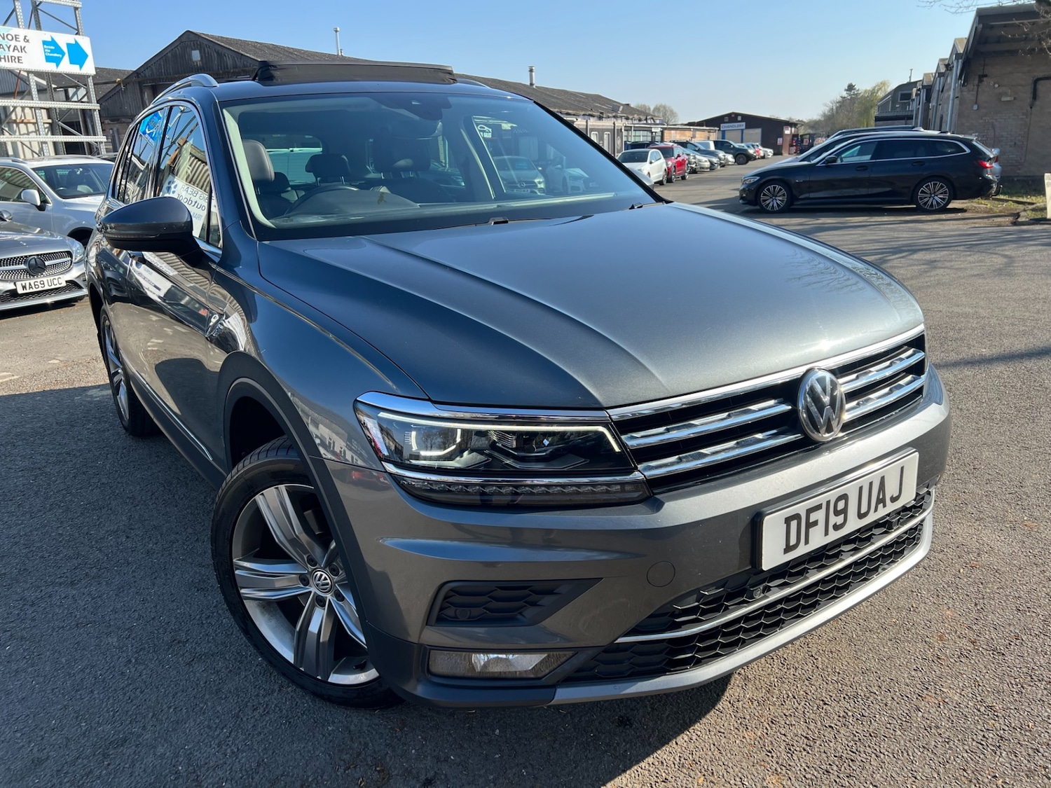 Used Volkswagen Tiguan 2019 for sale - 77950961: Photo 1