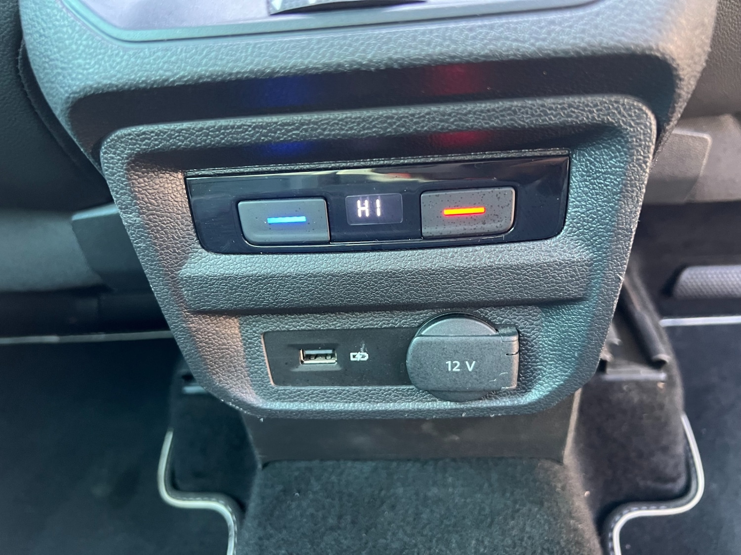 Used Volkswagen Tiguan 2019 for sale - 77950961: Photo 41