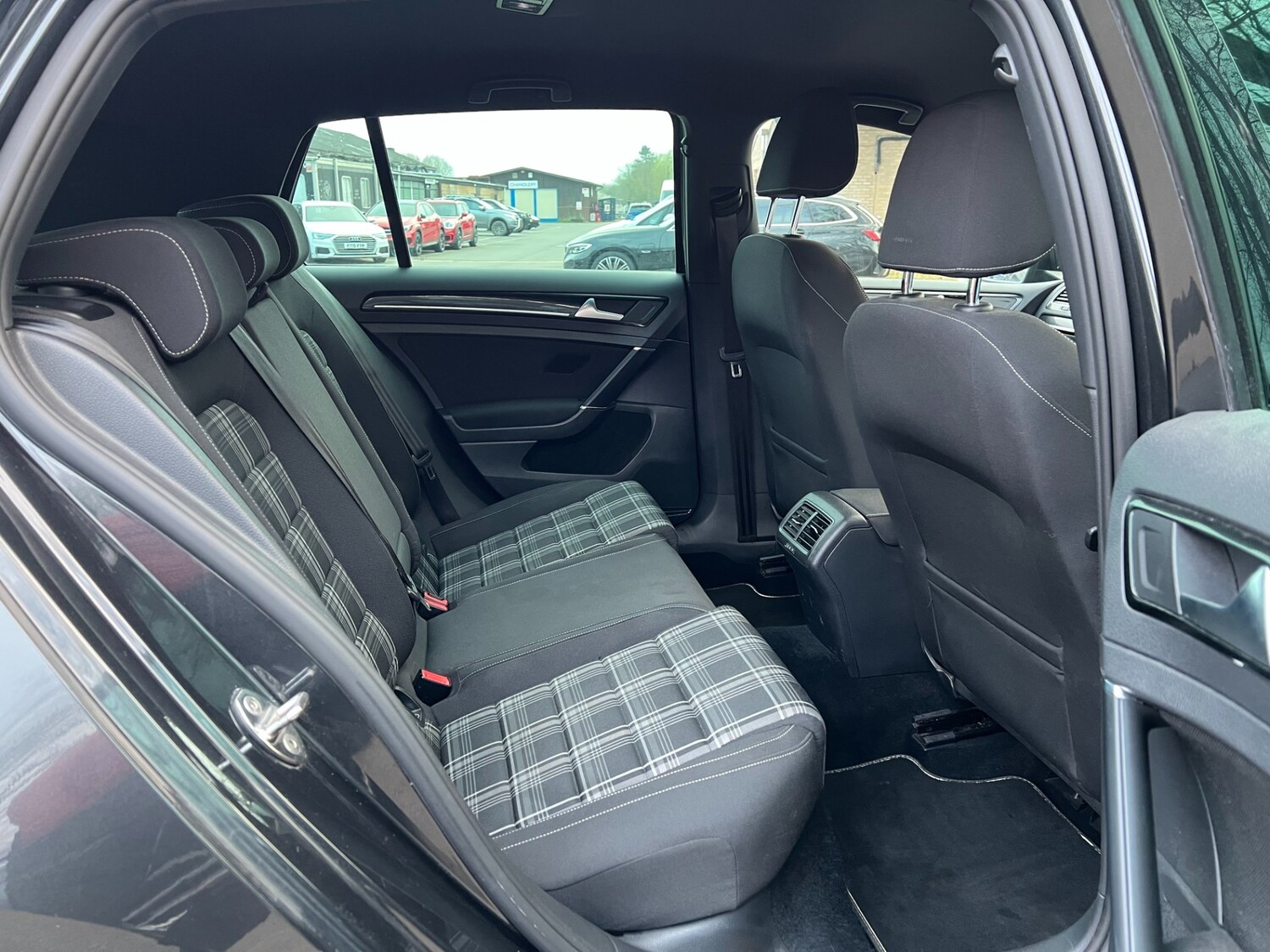 Used Volkswagen Golf 2016 for sale - 77759614: Photo 28