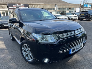 Used Mitsubishi Outlander 2015 for sale - 78757212: Photo