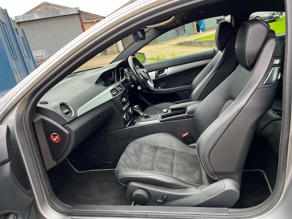 Used Mercedes-Benz C Class 2015 for sale - 76263610: Photo 16