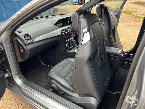 Used Mercedes-Benz C Class 2015 for sale - 76263610: Photo 19