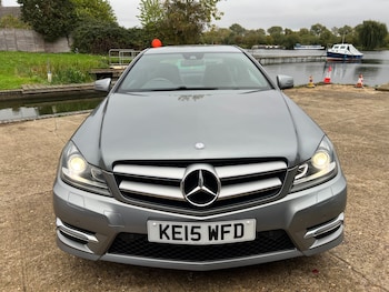Used Mercedes-Benz C Class 2015 for sale - 76263610: Photo 2
