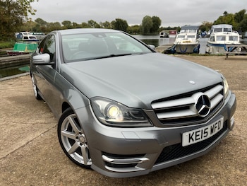 Used Mercedes-Benz C Class 2015 for sale - 76263610: Photo 3