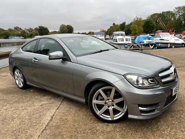 Used Mercedes-Benz C Class 2015 for sale - 76263610: Photo 5