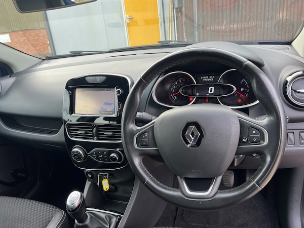 Used Renault Clio 2017 for sale - 76344281: Photo 13