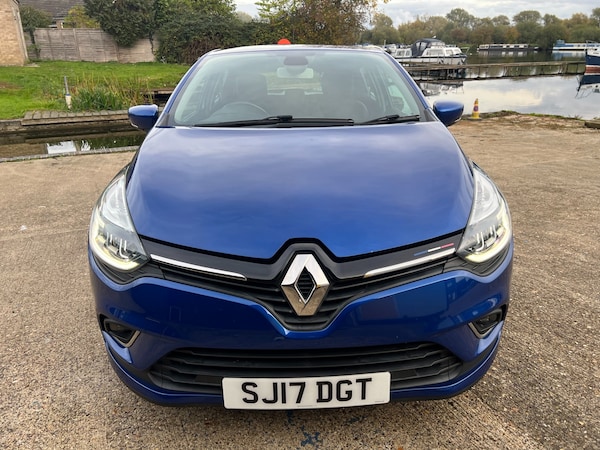 Used Renault Clio 2017 for sale - 76344281: Photo 2